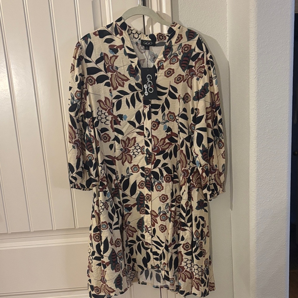 GCG Women's Long Sleeve Floral Dress - Cream and Black